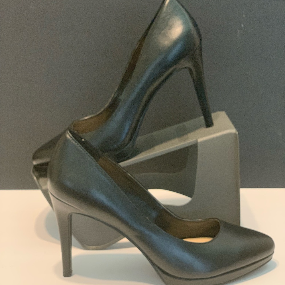 Nine West Classic Black Heels